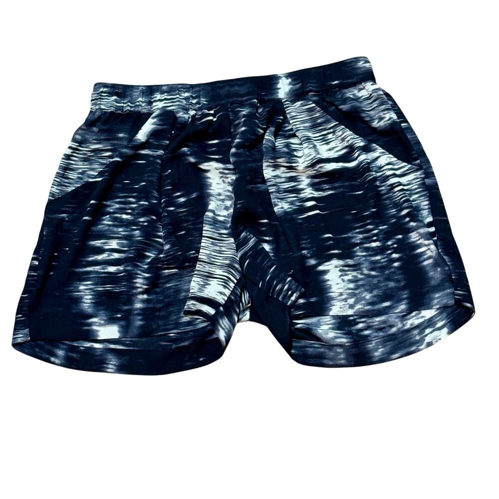 Shorts Women's XS Extra Small BCBGMAXAZRIA Black White Micah W26 L3 Gauzy Flowy